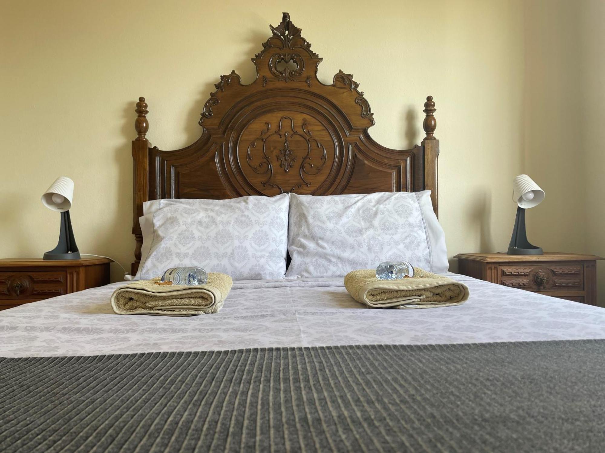 Imaculada Home Royal - Cobramos Estacionamento - Precisa Reservar Брага Экстерьер фото