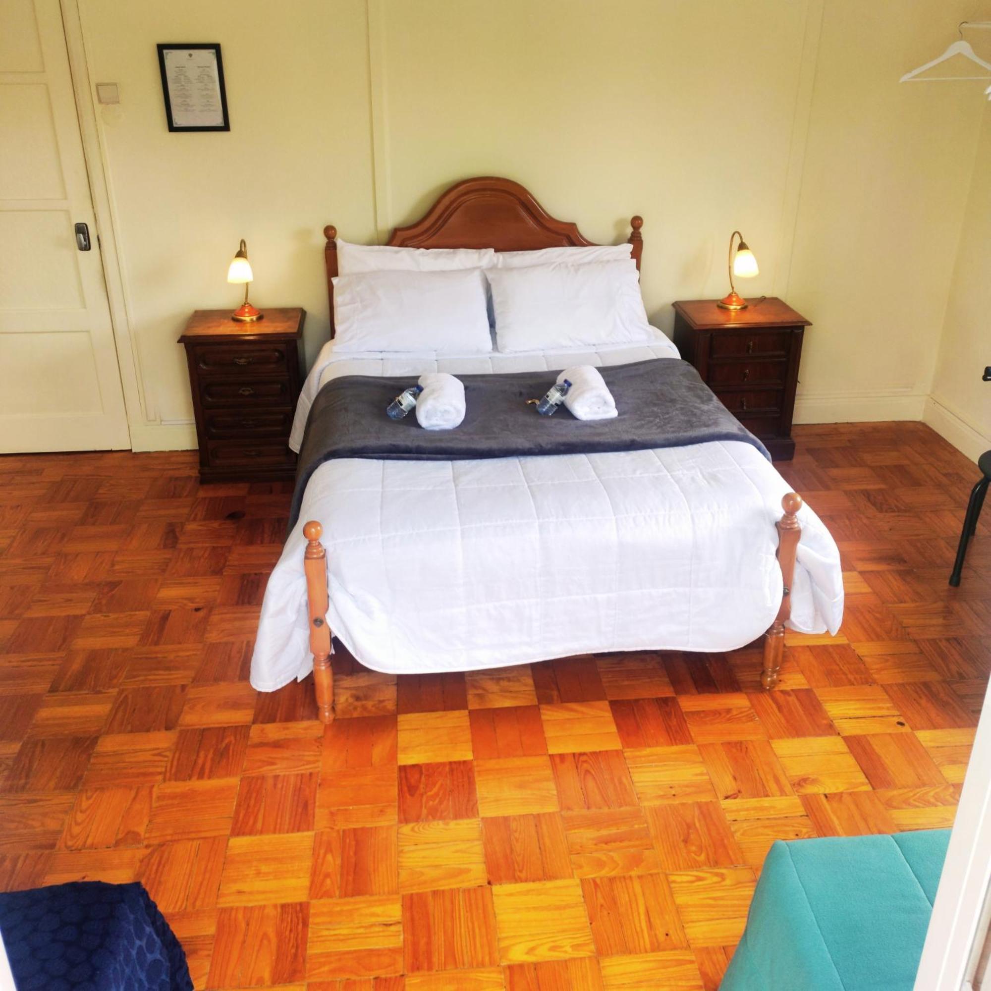 Imaculada Home Royal - Cobramos Estacionamento - Precisa Reservar Брага Экстерьер фото