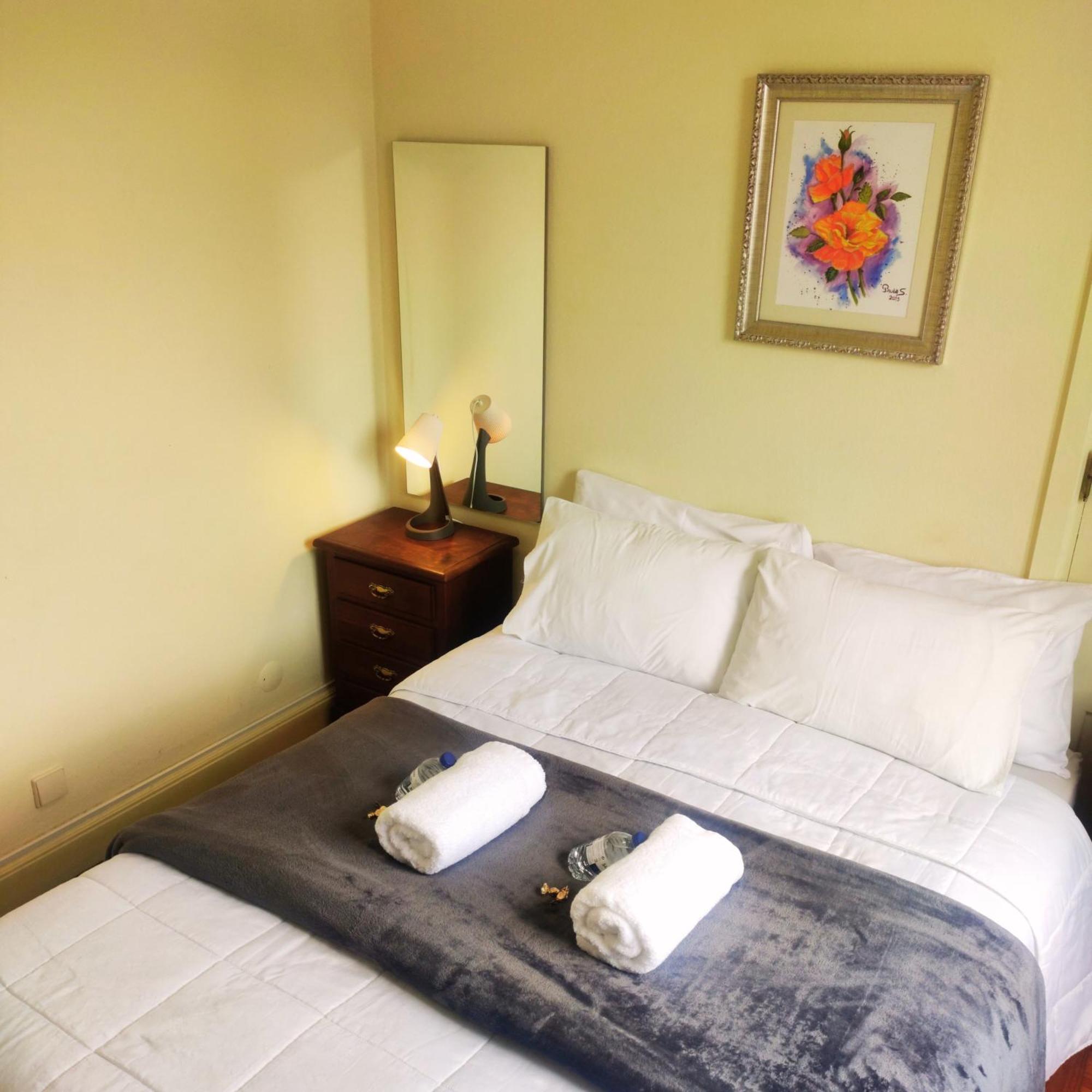 Imaculada Home Royal - Cobramos Estacionamento - Precisa Reservar Брага Экстерьер фото
