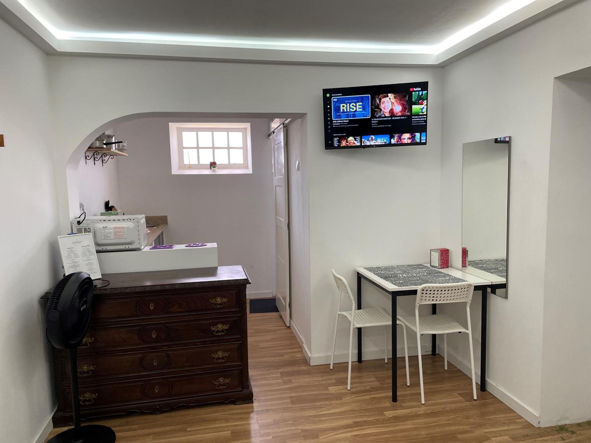Imaculada Home Royal - Cobramos Estacionamento - Precisa Reservar Брага Экстерьер фото